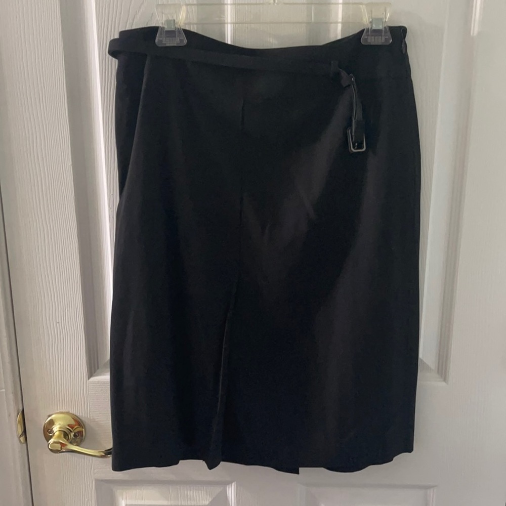 Ann Taylor black pencil skirt size 10P